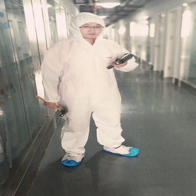 Combinação protetora do PPE do vestuário de proteção descartável do trabalho da segurança